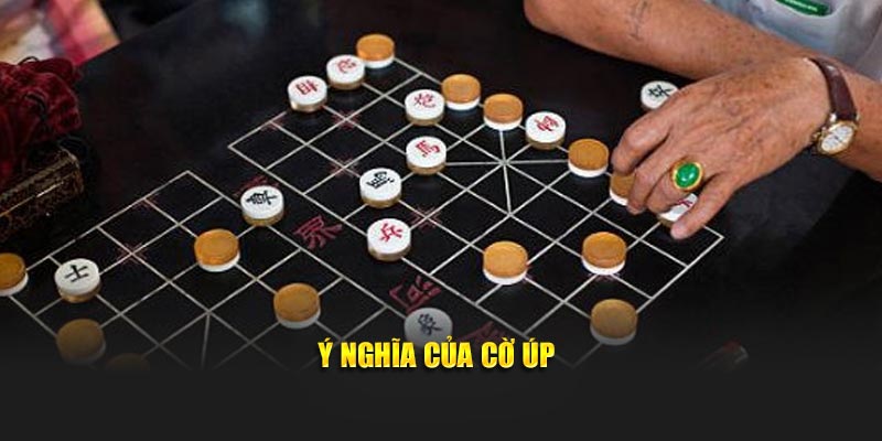 Ý nghĩa của Cờ úp